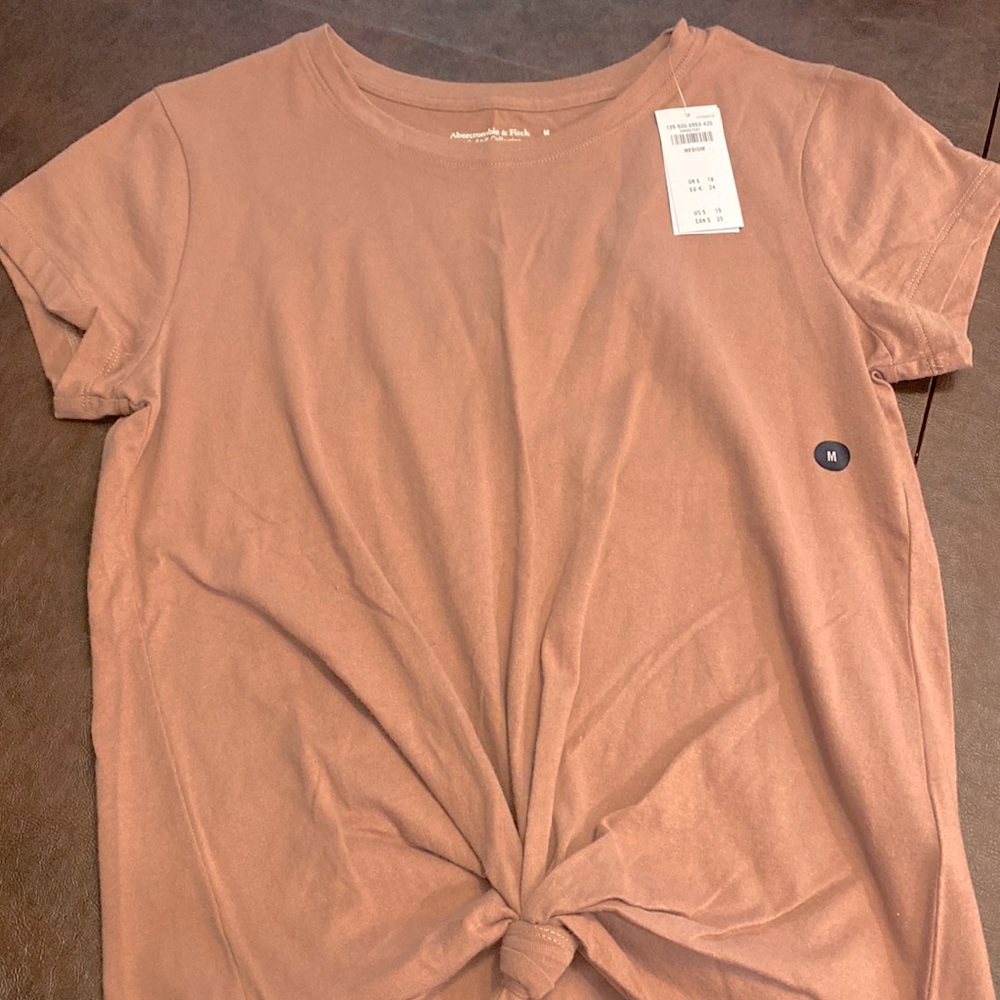 Abercrombie t shirt